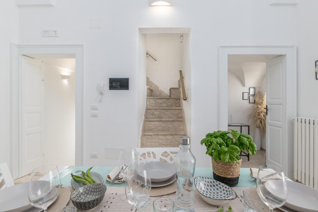 Palazzo Toselli Apartment Остуни Екстериор снимка