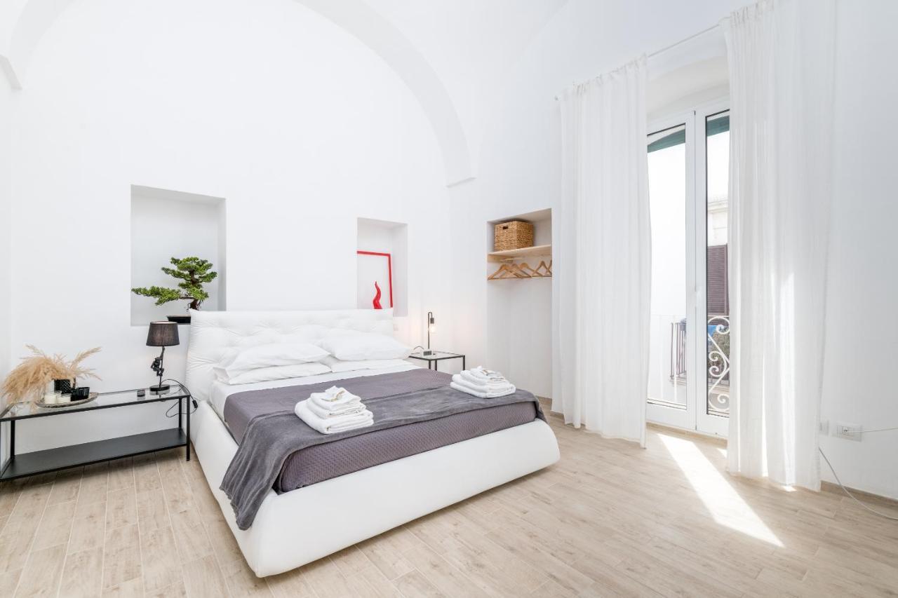 Palazzo Toselli Apartment Остуни Екстериор снимка