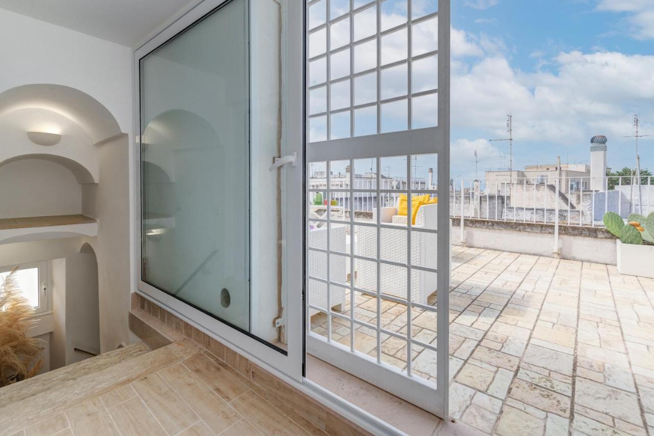 Palazzo Toselli Apartment Остуни Екстериор снимка